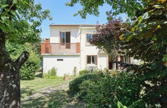 VENDU BLAGNAC quartier Layrac Maison T5 de 107m2 sur 480 m²