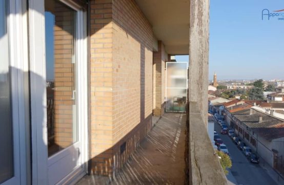 LOUÉ! BLAGNAC Hypercentre T2 Balcon Cave Parking