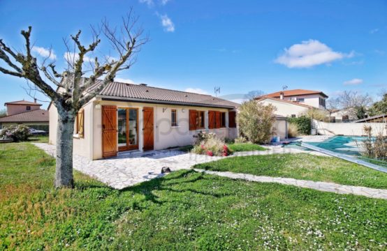 COMPROMIS DE VENTE EN COURS EXCLUSIVITÉ PLAISANCE DU TOUCH Maison individuelle T5 Plain-pied avec Garage et Piscine sur 817 m² au Calme