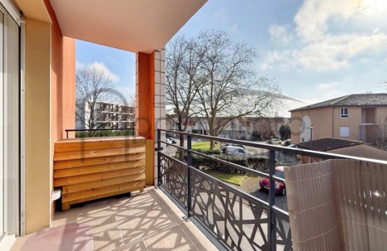 EXCLUSIVITÉ VENTE BLAGNAC Centre T2 en étage Calme absolu avec Balcon et Parking sous sol