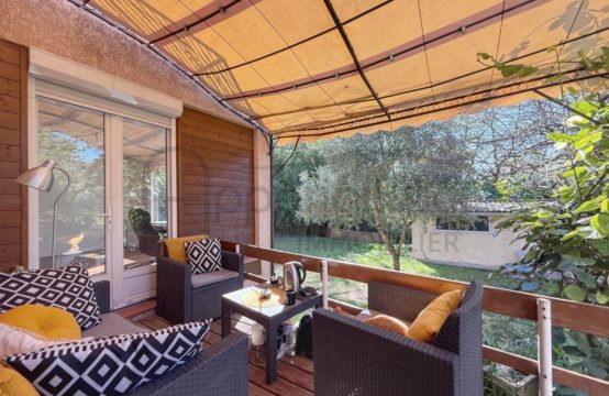 EXCLUSIVITÉ VENTE CORNEBARRIEU Cœur de village T3bis T4 de 118 m² avec dépendance et Jardin 1100 m² piscinable et constructible