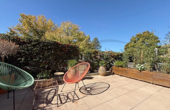 EXCLUSIVITÉ VENTE BLAGNAC Centre Agréable T3 au Calme avec Terrasse Jardin Garage et Parking